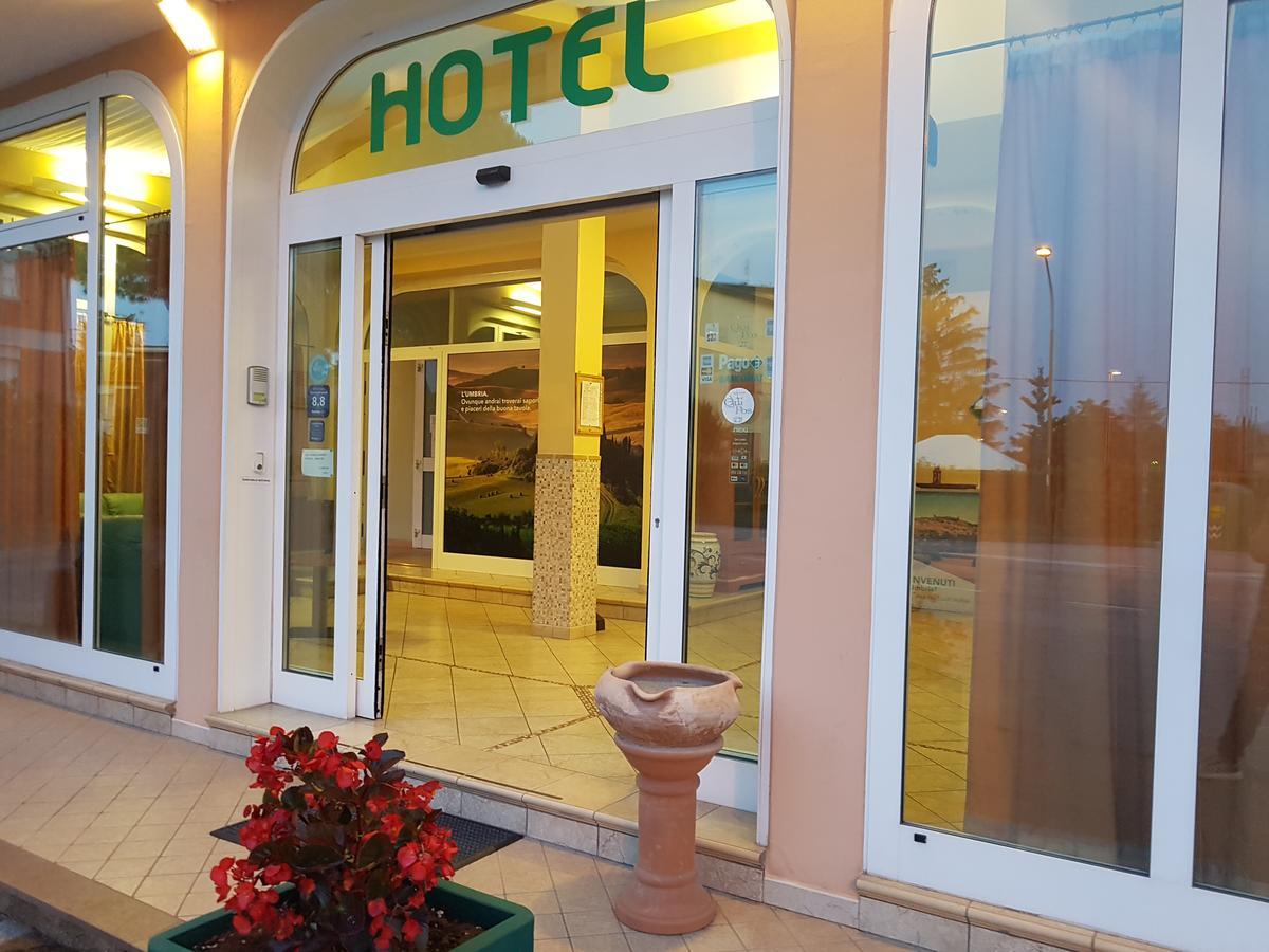 Hotel Il Cammino Di Francesco Bastia Umbra Exterior foto